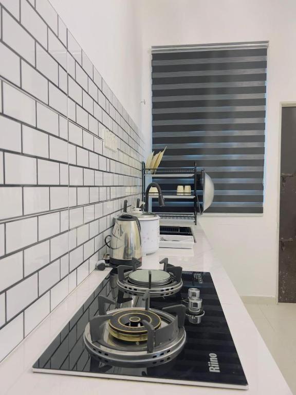 Noor Homestay Paddy View Kangar Bagian luar foto